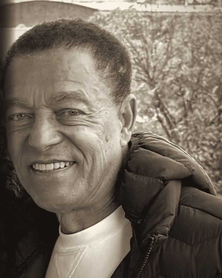 Retrato do Mestre David dos Santos, sorrindo